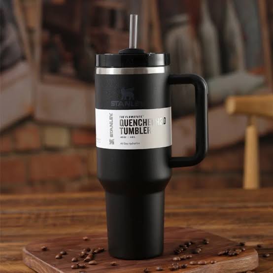 Stanley Quencher Classic Edition FlowState™ Tumbler 40 oz – 1.18L