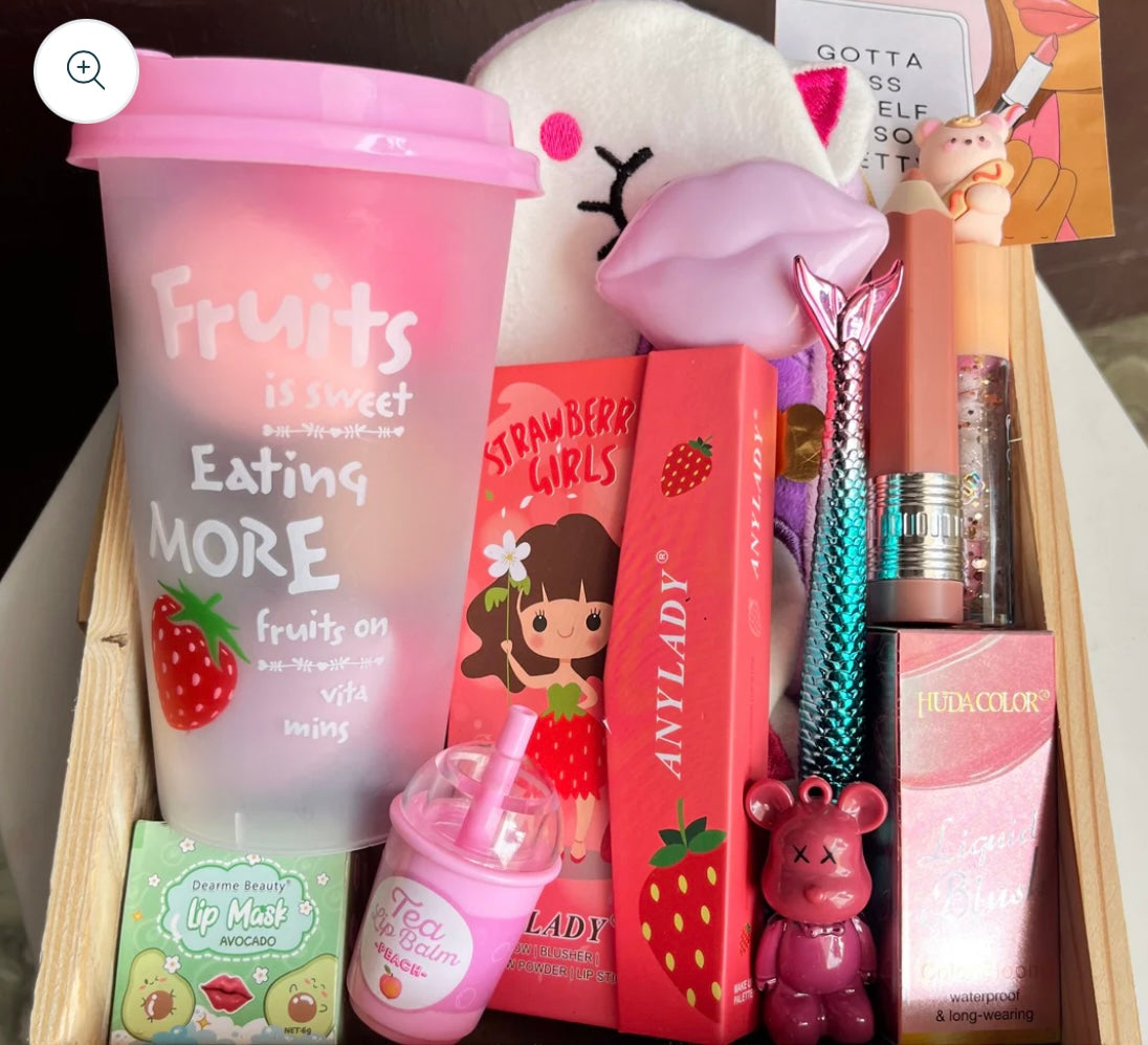 Kawai Fruity Makeup Hamper