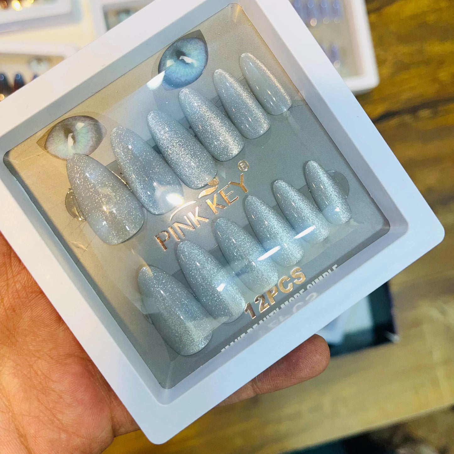 Pink Key Stylish Artifical Nails With Free Stickers 12 Pcs)