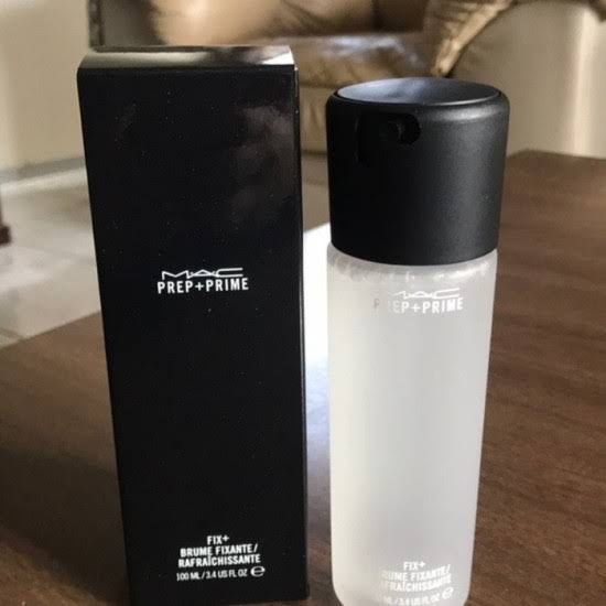 Mac makeup fixer