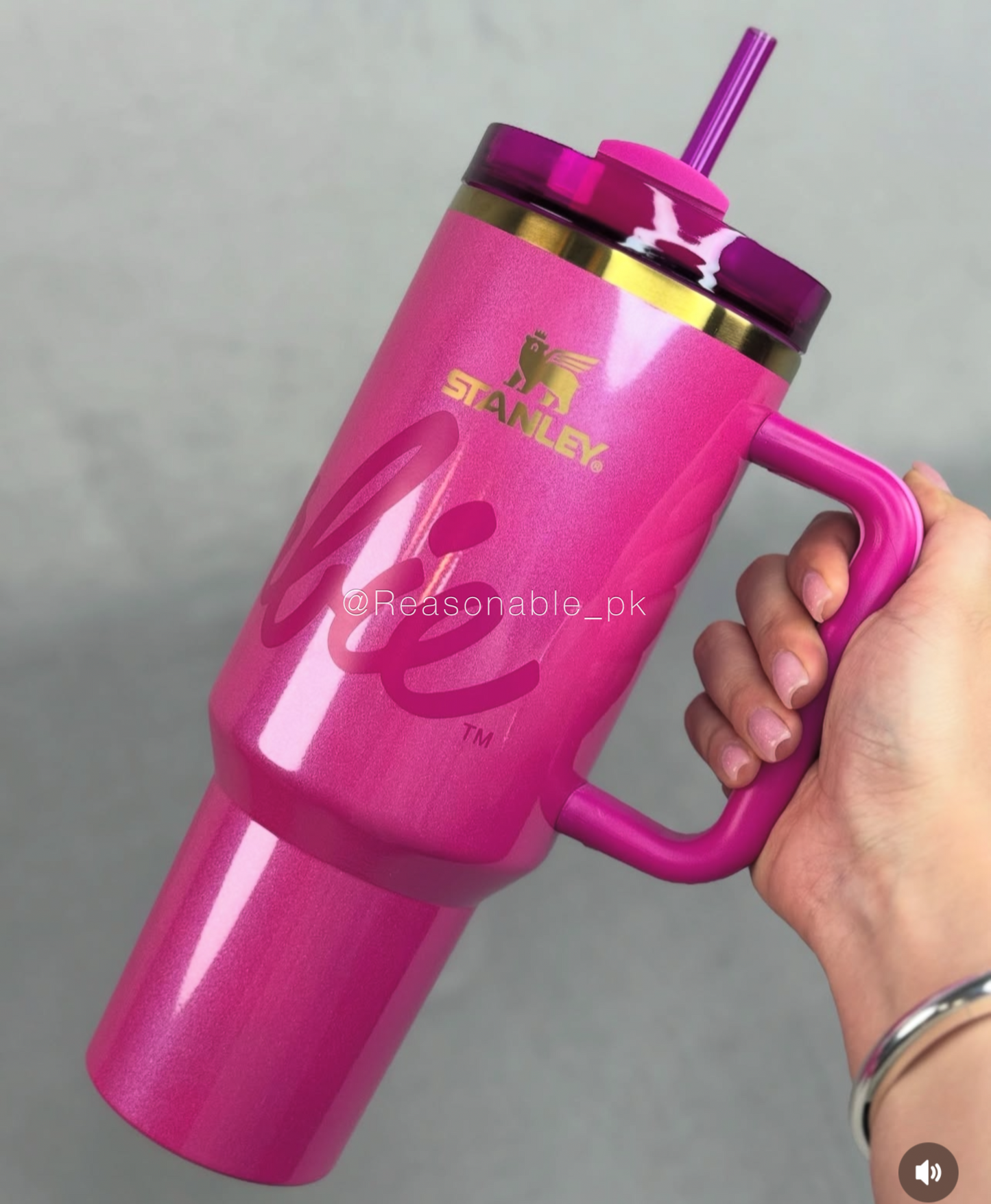 Stanley X Barbie™ ICON QUENCHER