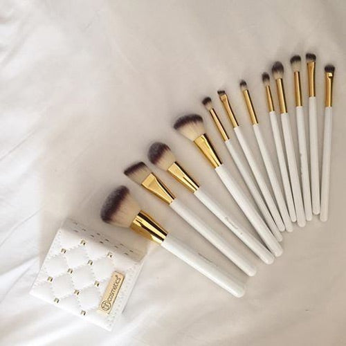 Bh stud brush set