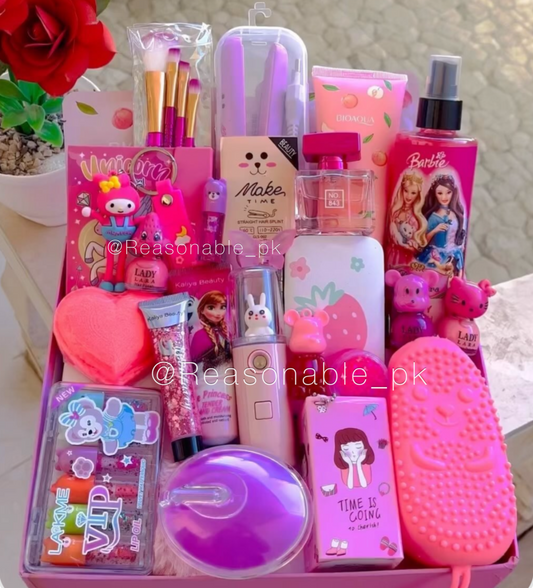 Dreamy Makeup Basket