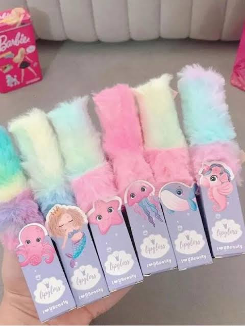 Fur Lipstick Set