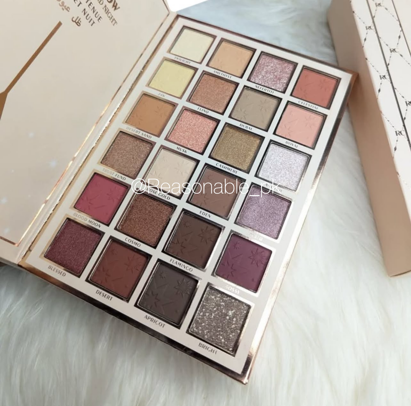 Romcom Flawless All in One Makeup Book Kit