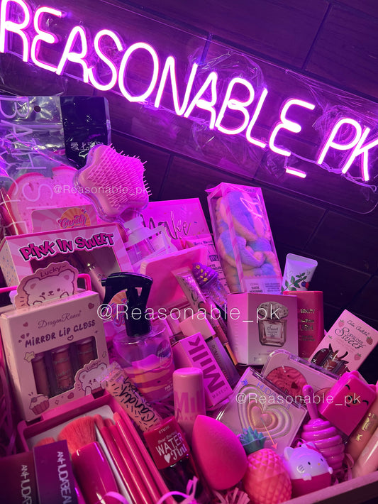 Biggest Makeup Hamper