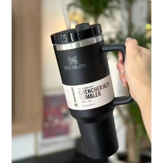 Stanley Quencher Classic Edition FlowState™ Tumbler 40 oz – 1.18L