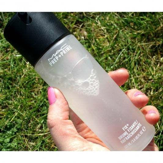 Mac makeup fixer