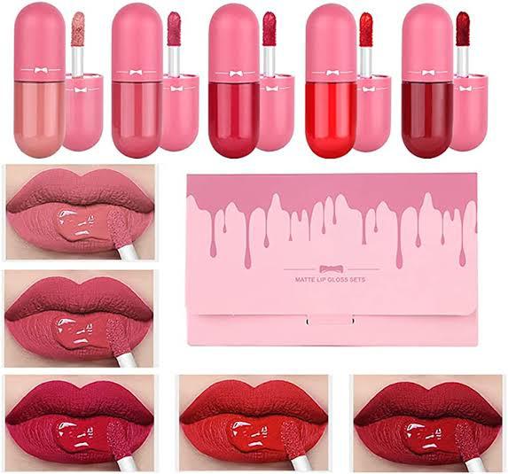 Capsule liquid gloss box 1700